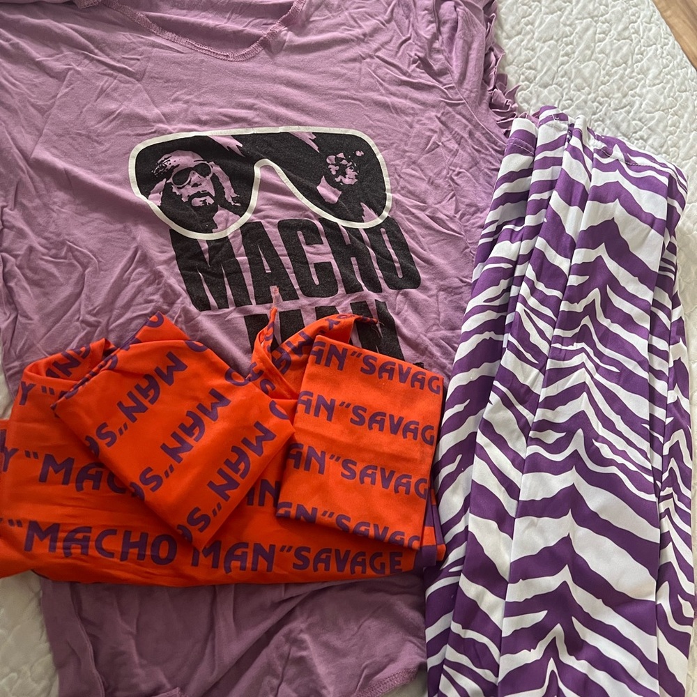 WWE Adult “Macho Man” Randy Savage Costume size XS